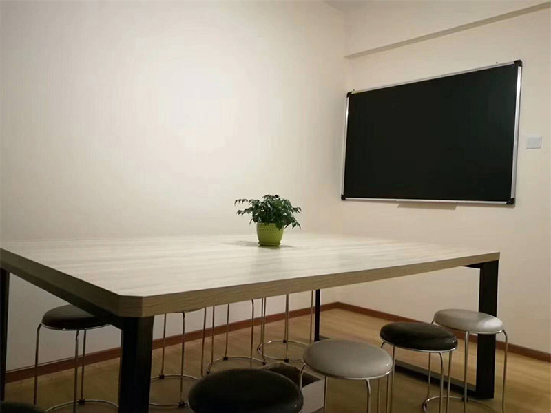 板式會(huì)議桌鋼架腳,鋼架櫈，員工櫈