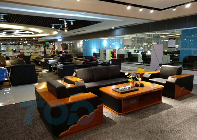 經(jīng)典辦公沙發(fā).jpg 經(jīng)典辦公沙發(fā).jpg