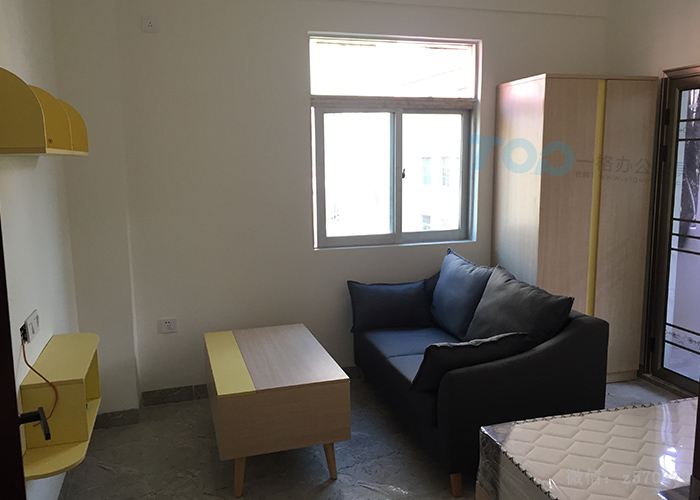 c家具.jpg c家具.jpg