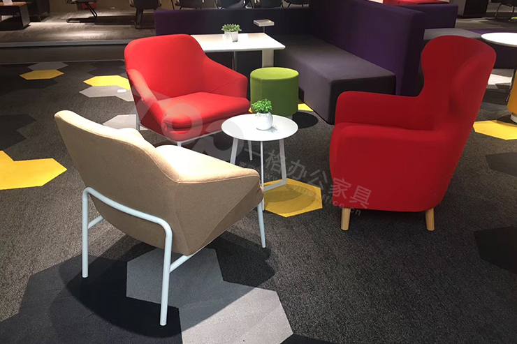 布藝洽談座椅.jpg 布藝洽談座椅.jpg