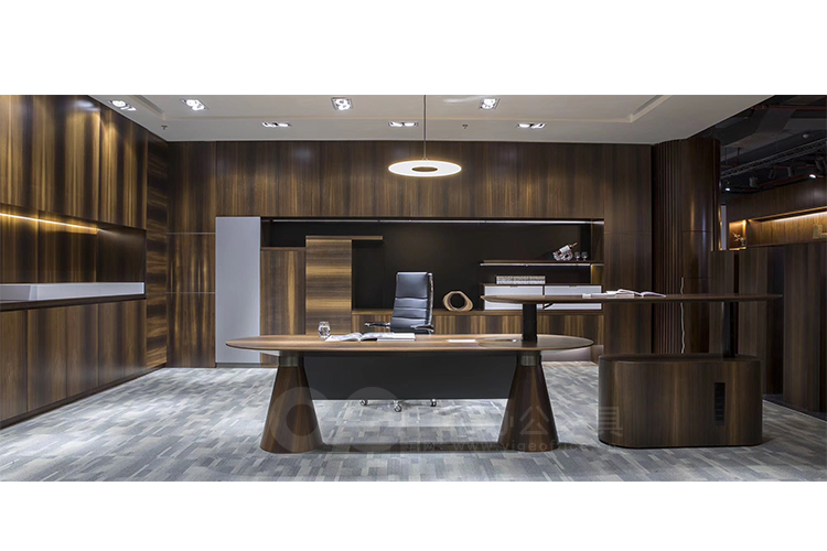 升起副臺(tái)并移動(dòng)圖.jpg 升起副臺(tái)并移動(dòng)圖.jpg