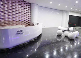 烤漆水吧臺(tái)，休閑桌椅