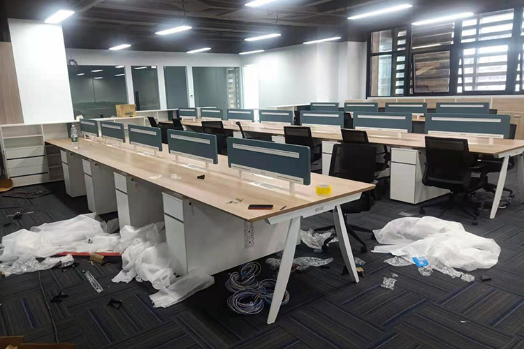 高檔辦公家具.jpg 高檔辦公家具.jpg